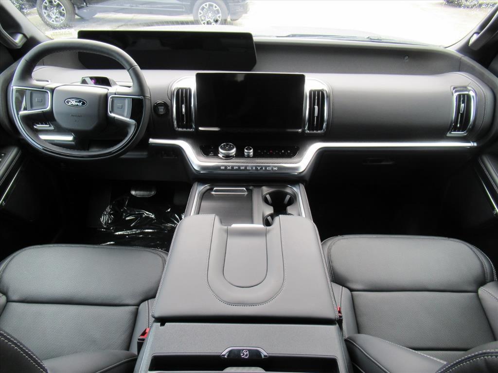 new 2025 Ford Expedition car, priced at $83,490
