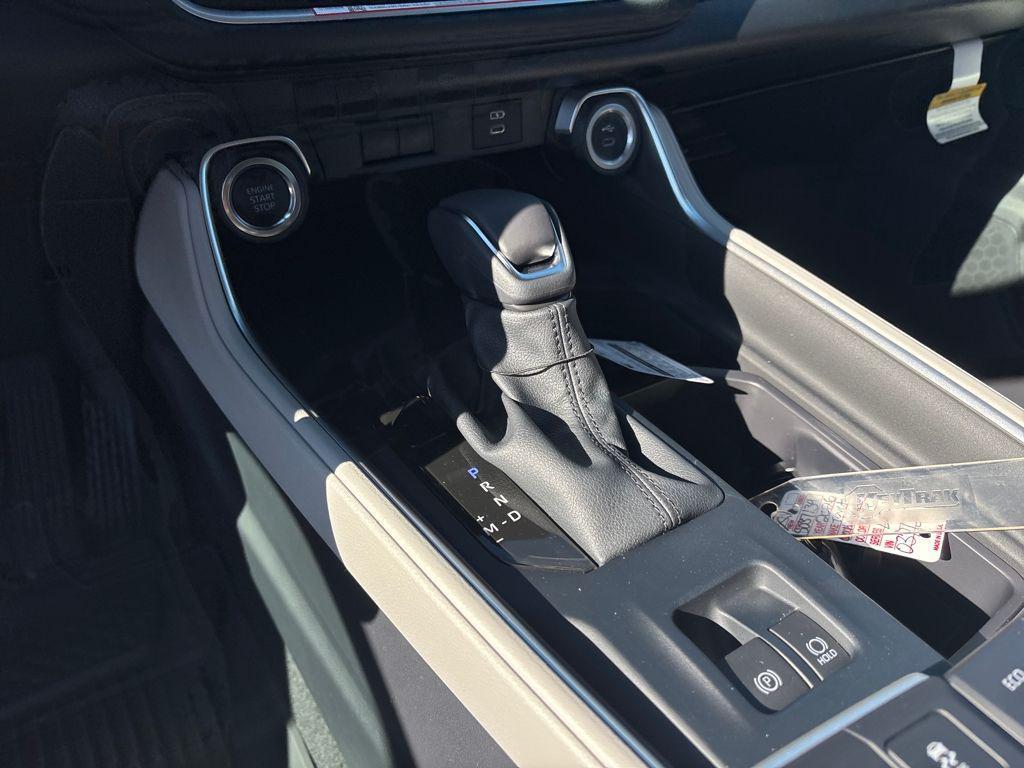 new 2026 Toyota Highlander car, priced at $48,333