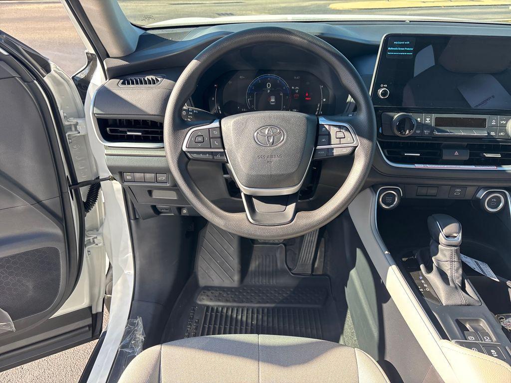 new 2026 Toyota Highlander car, priced at $48,333