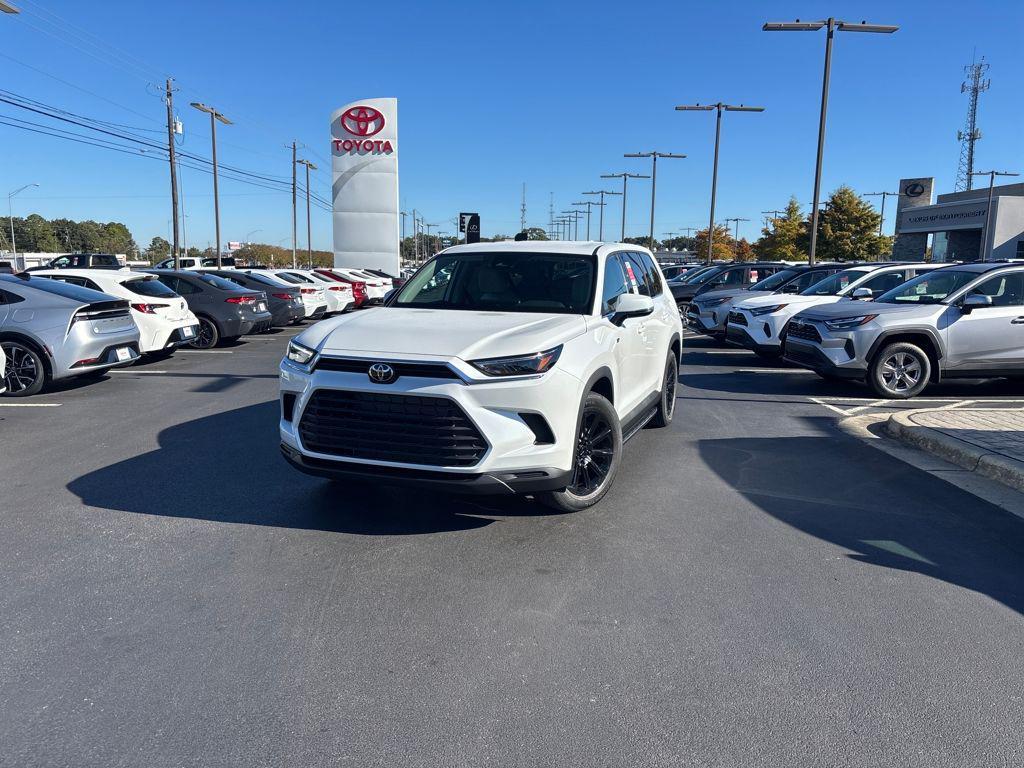 new 2026 Toyota Highlander car, priced at $48,333