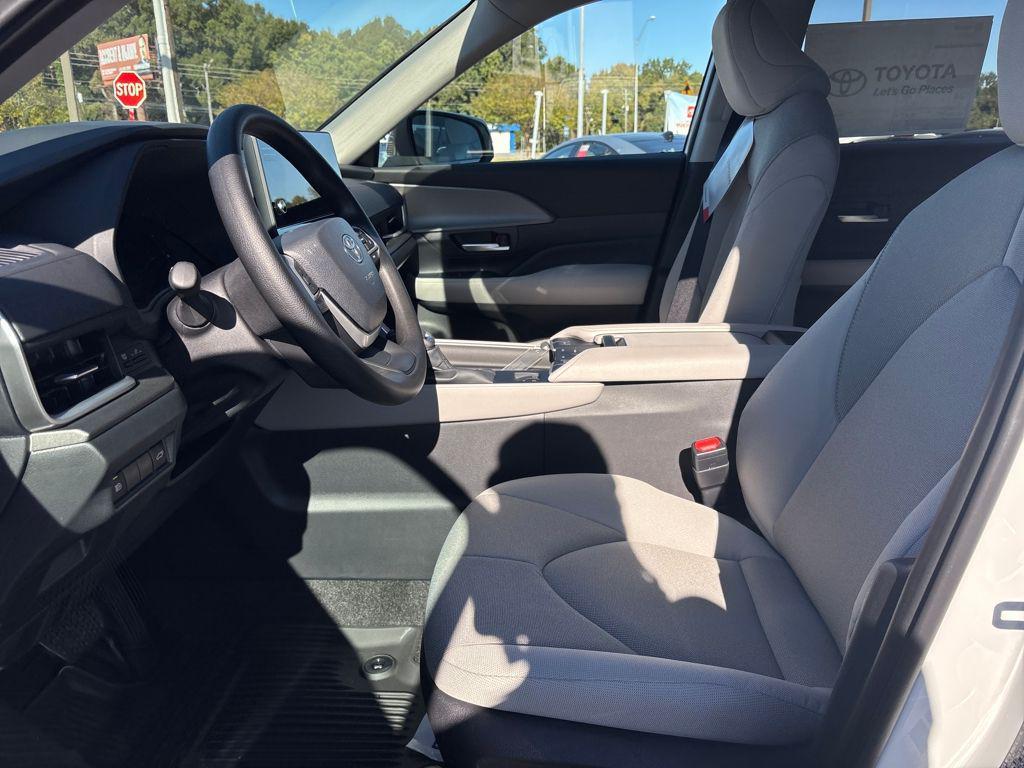 new 2026 Toyota Highlander car, priced at $48,333