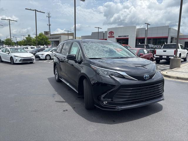 new 2025 Toyota Sienna car, priced at $47,017