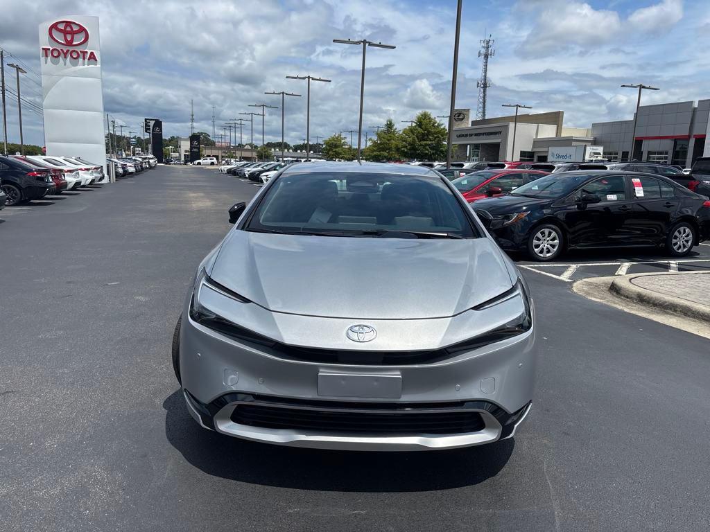 new 2025 Toyota Prius Plug-In Hybrid car, priced at $39,321