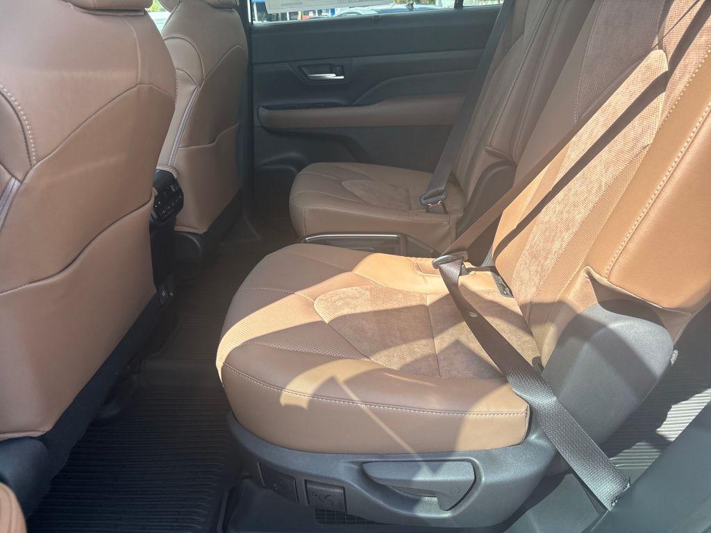 new 2026 Toyota Grand Highlander Hybrid car, priced at $60,884