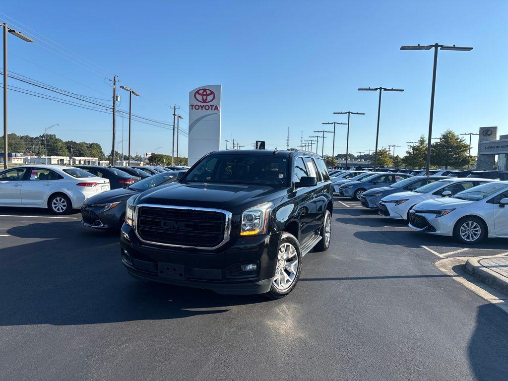 used 2017 GMC Yukon car, priced at $18,100