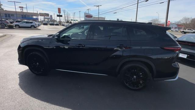 used 2024 Toyota Highlander car, priced at $48,131