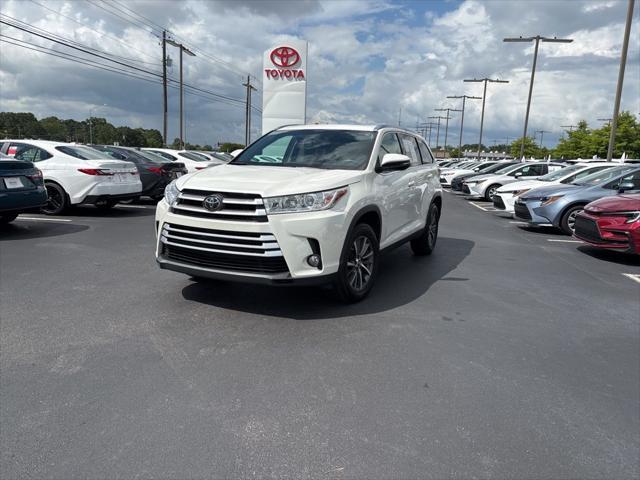 used 2019 Toyota Highlander car, priced at $21,999