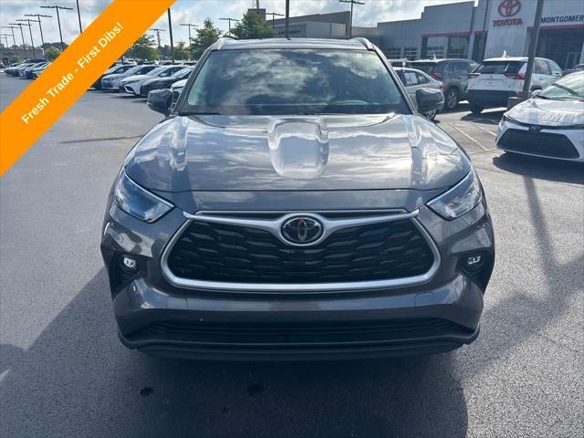 used 2023 Toyota Highlander car, priced at $36,700