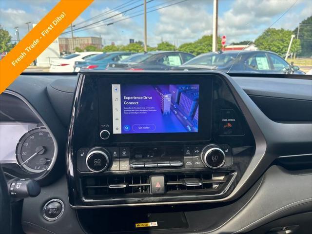 used 2023 Toyota Highlander car, priced at $36,700