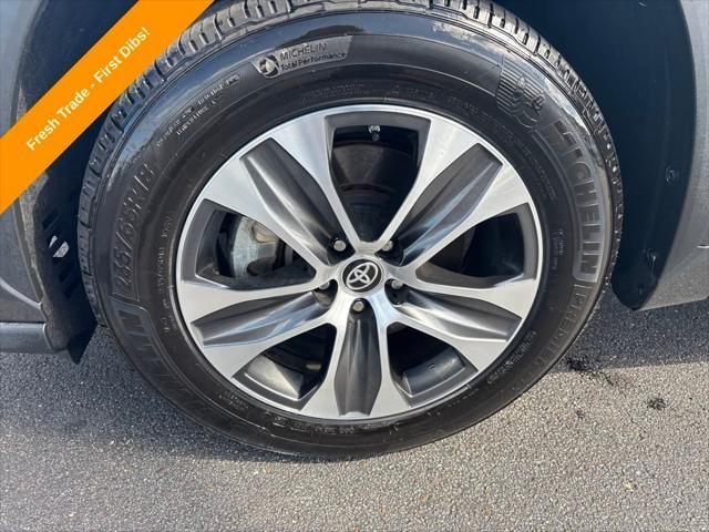 used 2023 Toyota Highlander car, priced at $36,700