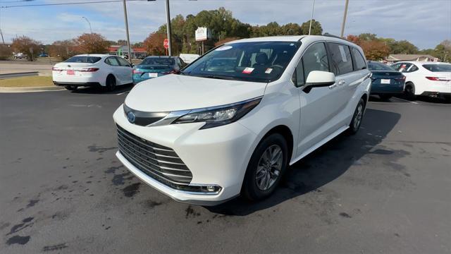 used 2024 Toyota Sienna car, priced at $45,203