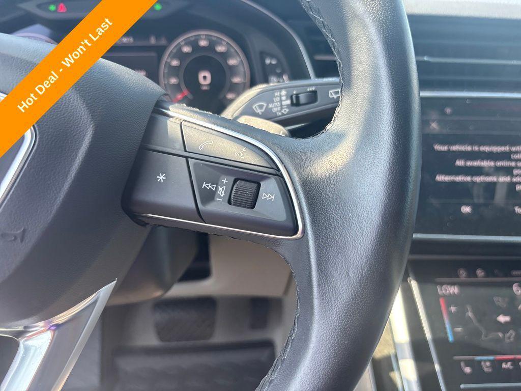 used 2023 Audi Q7 car, priced at $43,700