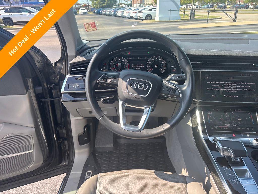 used 2023 Audi Q7 car, priced at $43,700