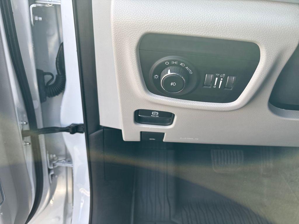 used 2022 Jeep Grand Cherokee L car, priced at $37,500