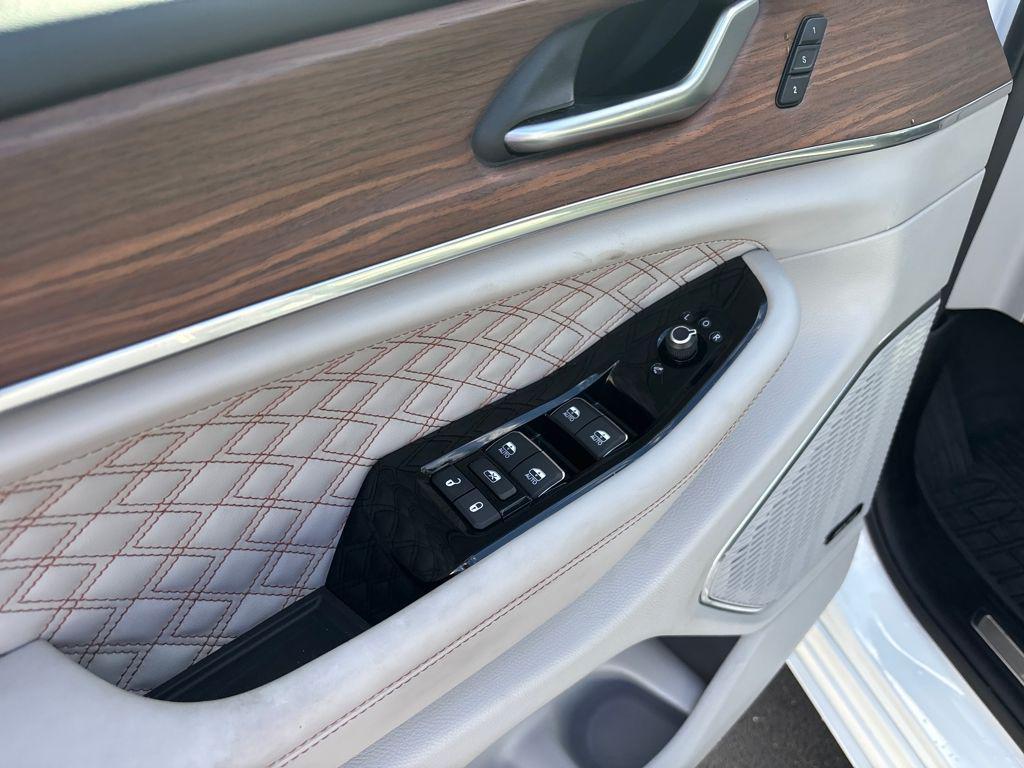 used 2022 Jeep Grand Cherokee L car, priced at $37,500