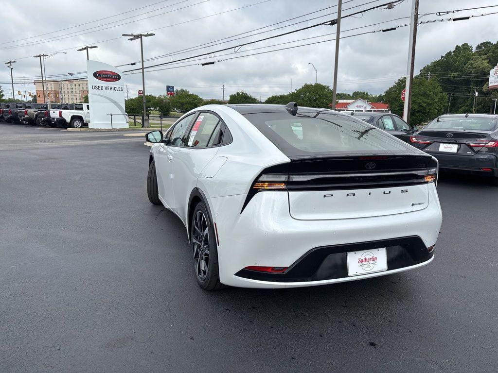 new 2025 Toyota Prius Plug-In Hybrid car, priced at $44,562