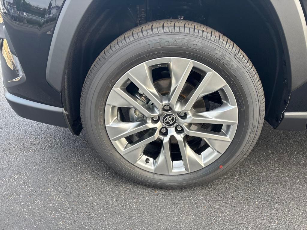 new 2025 Toyota RAV4 car, priced at $39,865