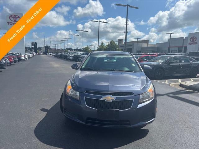 used 2014 Chevrolet Cruze car, priced at $8,200