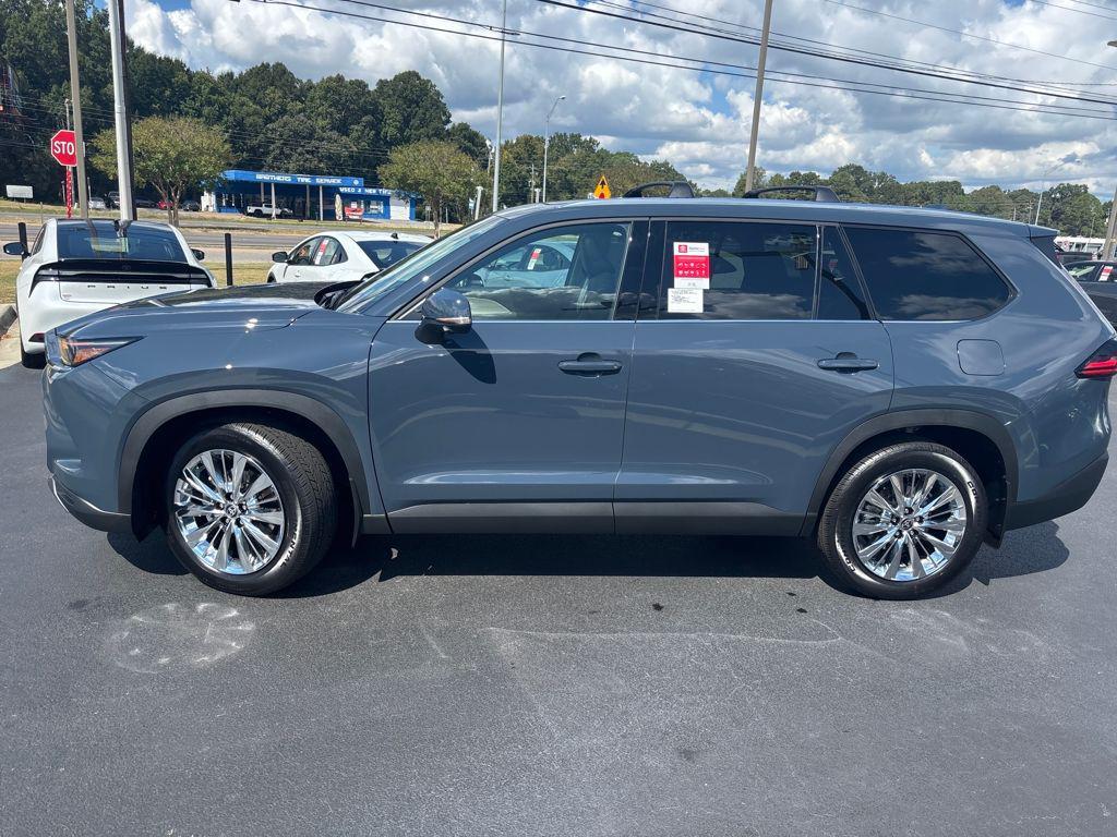 new 2026 Toyota Grand Highlander car, priced at $55,672