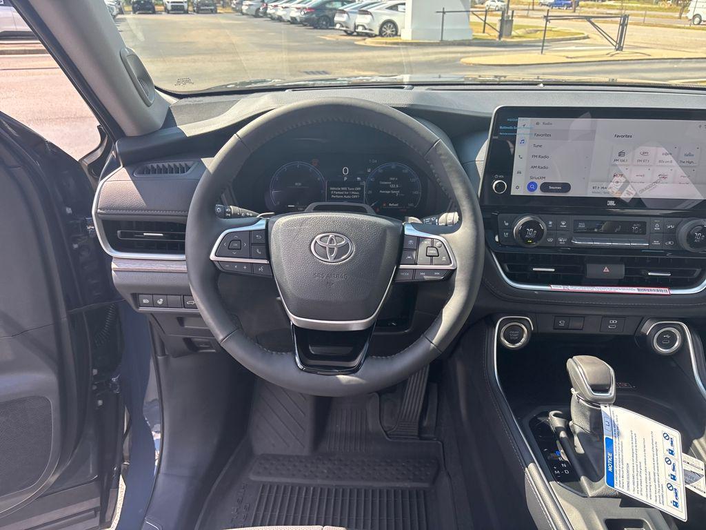 new 2026 Toyota Grand Highlander car, priced at $55,672