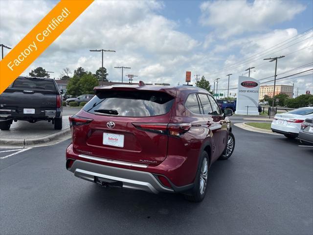 used 2024 Toyota Highlander car, priced at $51,652