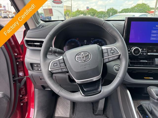 used 2024 Toyota Highlander car, priced at $51,652
