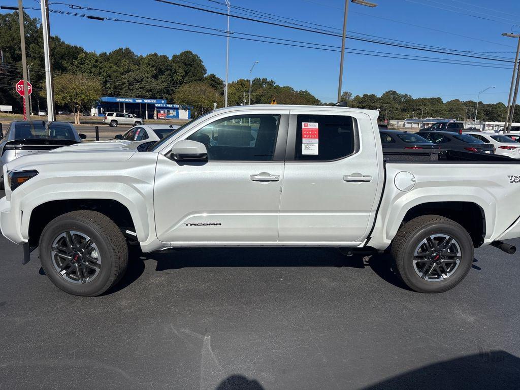 new 2025 Toyota Tacoma car, priced at $43,175