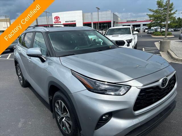 used 2024 Toyota Highlander car, priced at $39,500
