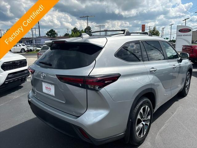 used 2024 Toyota Highlander car, priced at $39,500