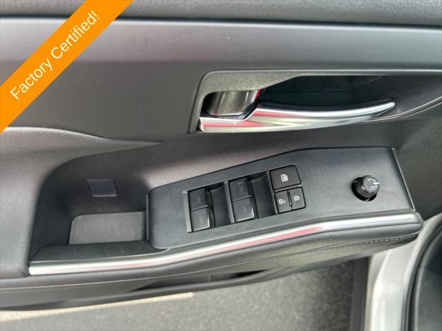 used 2024 Toyota Highlander car, priced at $39,500
