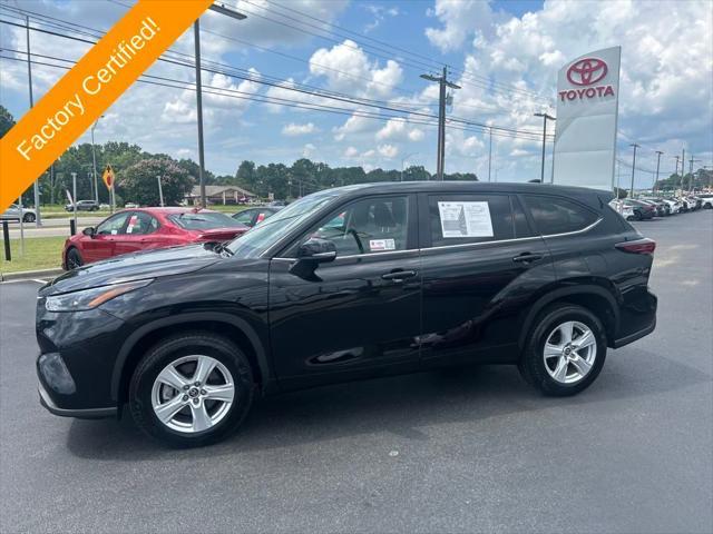 used 2024 Toyota Highlander car, priced at $40,200