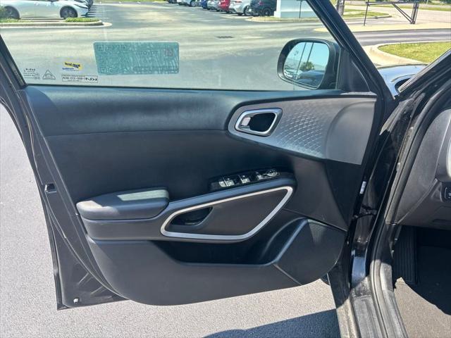 used 2022 Kia Soul car, priced at $16,400