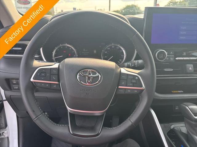 used 2024 Toyota Highlander car, priced at $43,299