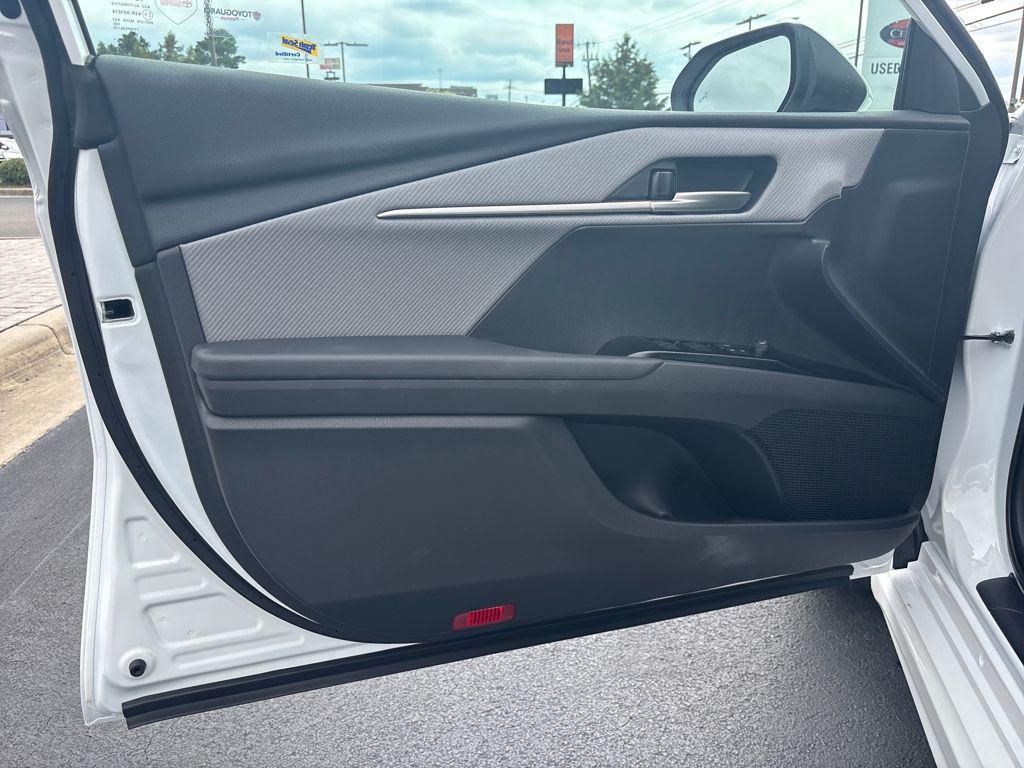 new 2025 Toyota Camry car, priced at $33,318