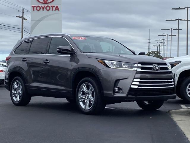 used 2019 Toyota Highlander car, priced at $30,713