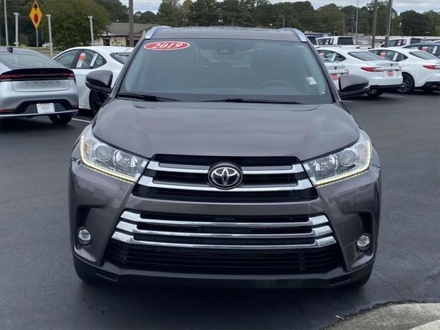 used 2019 Toyota Highlander car, priced at $30,713