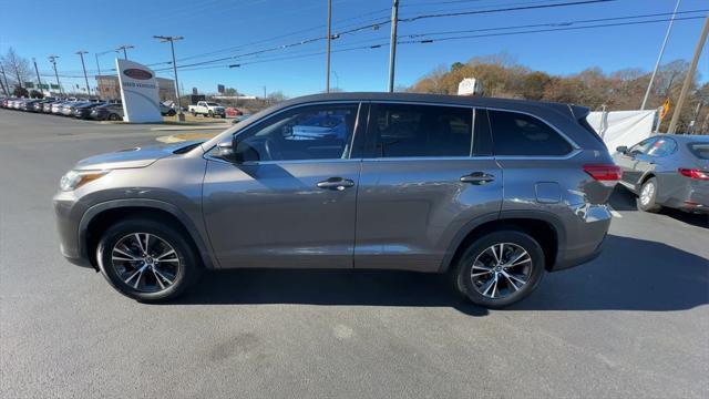 used 2018 Toyota Highlander car, priced at $20,542