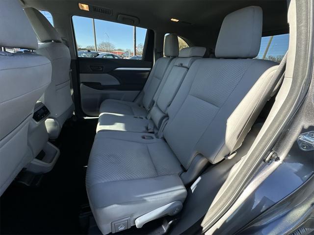 used 2018 Toyota Highlander car, priced at $20,542