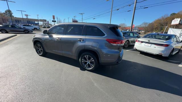 used 2018 Toyota Highlander car, priced at $20,542