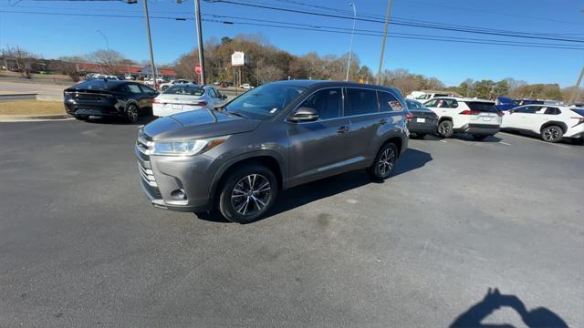 used 2018 Toyota Highlander car, priced at $20,542