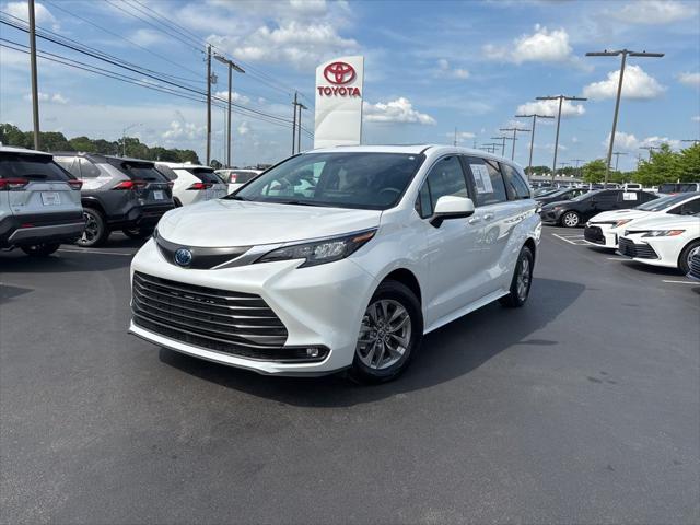 used 2025 Toyota Sienna car, priced at $49,960