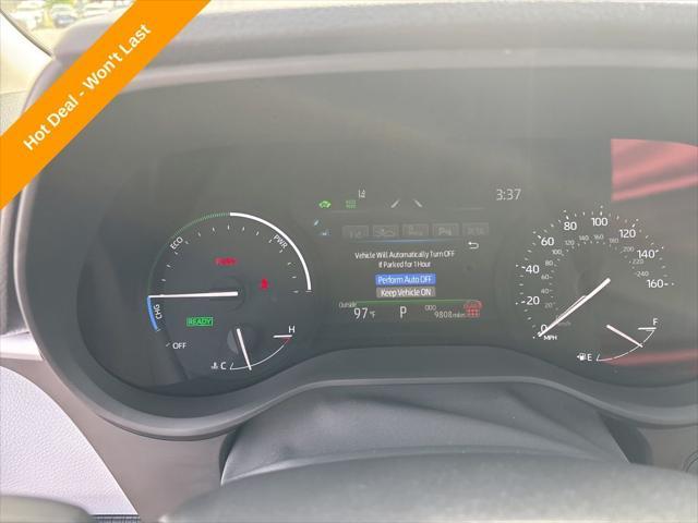 used 2025 Toyota Sienna car, priced at $46,500