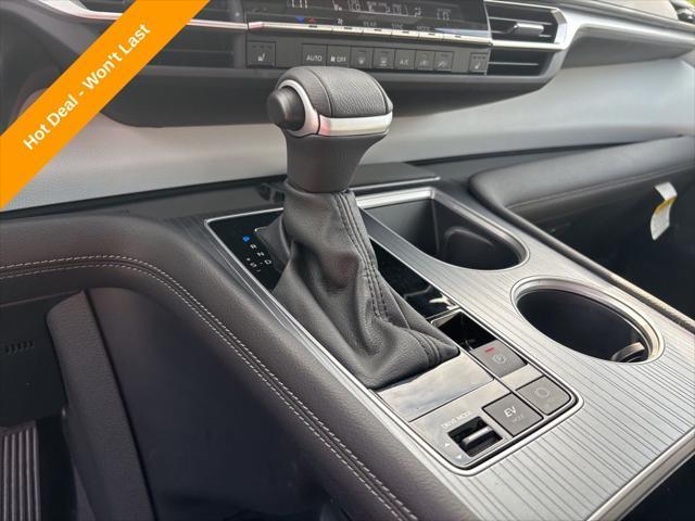 used 2025 Toyota Sienna car, priced at $46,500