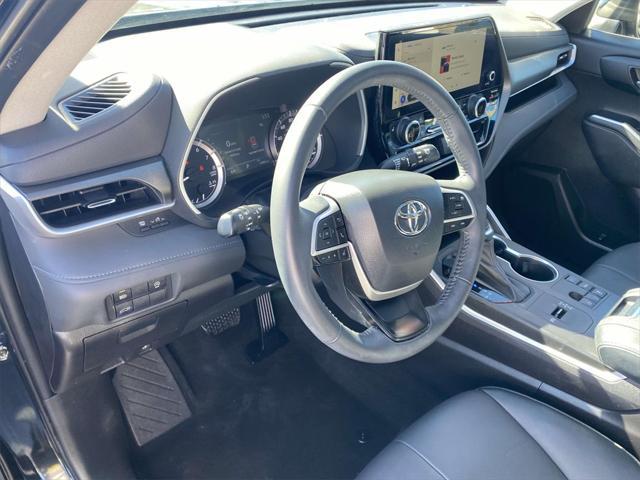 used 2023 Toyota Highlander car, priced at $41,496