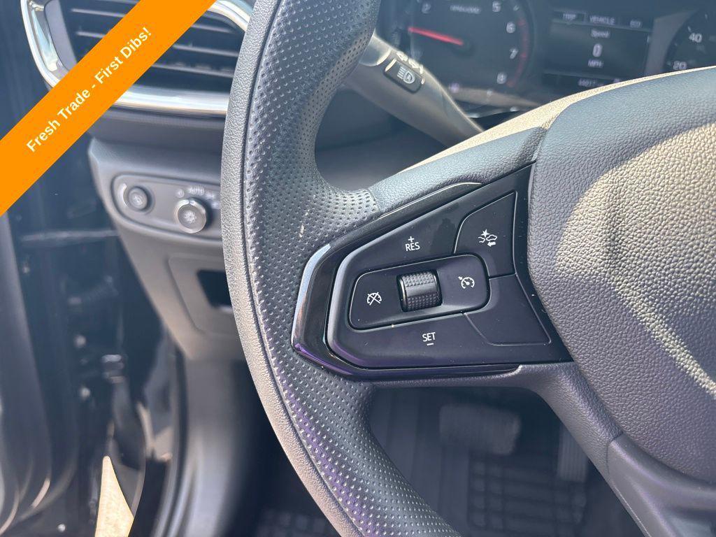 used 2023 Chevrolet TrailBlazer car, priced at $21,300