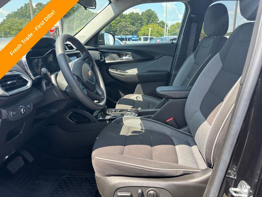 used 2023 Chevrolet TrailBlazer car, priced at $21,300