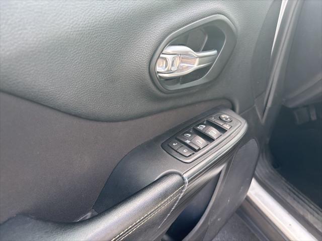 used 2017 Jeep Cherokee car, priced at $8,049
