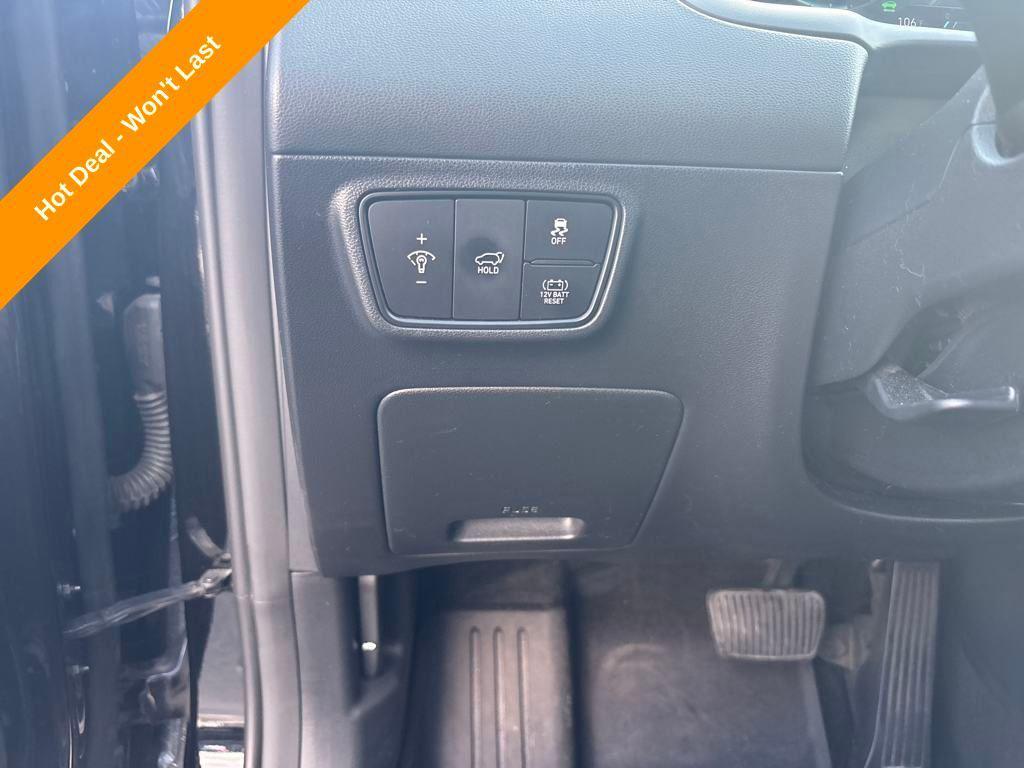 used 2022 Hyundai TUCSON Hybrid car, priced at $19,800
