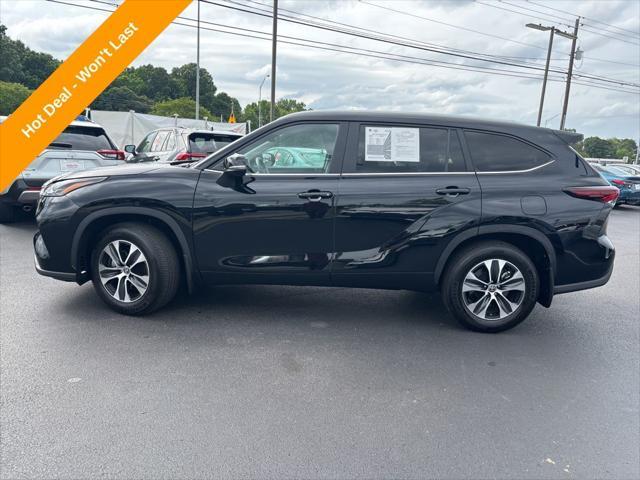 used 2024 Toyota Highlander car, priced at $42,300