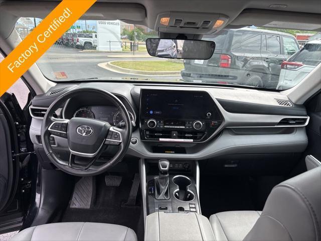 used 2024 Toyota Highlander car, priced at $43,499